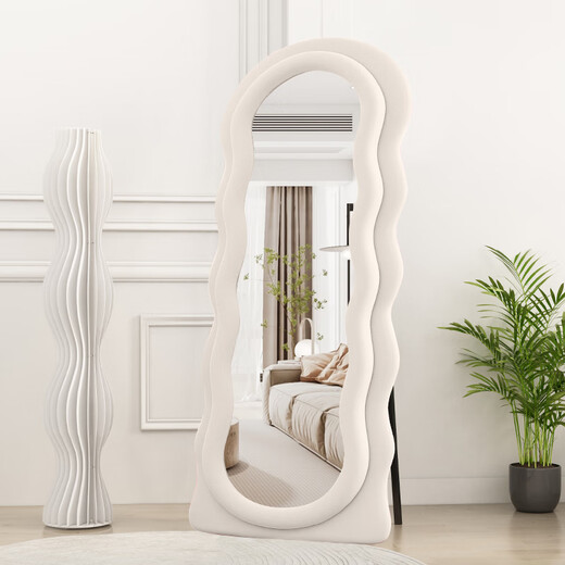 Youruoqi Dressing Mirror Doppelte weiche Beutel bodeneingesteuertes Mirror Ganzkörper Spiegel Internet Promi Cream Style Home Wall-montiertes Schlafzimmeranpassungsspiegel Off-White 160*60 Bracket + Wandmontierte