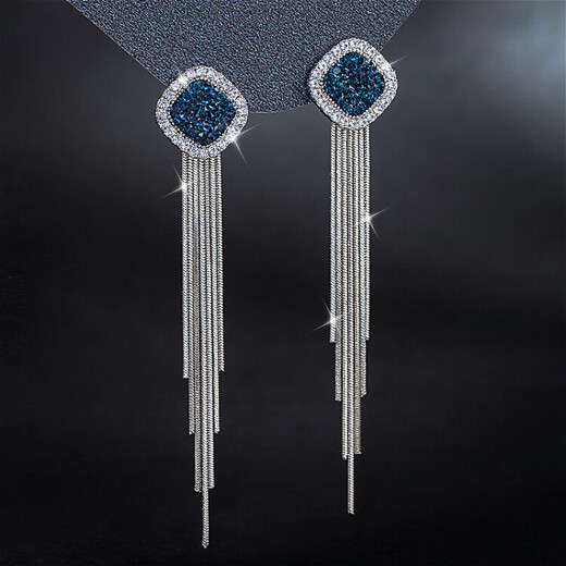 HEEKAIYI light luxury ear clip earrings women's earrings tassel earrings 2024 new fashion light luxury high-end broken diamond gray