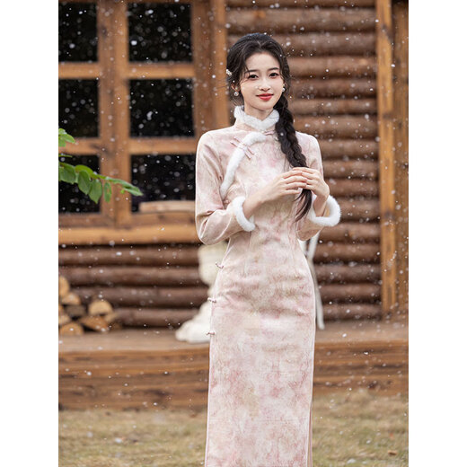 Du Yanzhi 2025 winter new style gilt silver beaded satin long cheongsam plus velvet thickened fur collar cheongsam young high-end cheongsam pink plus velvet L (165) 100-110Jin Jin equals 0.5 kg (1 meter 6 standard)