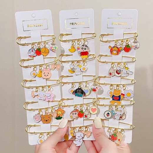 Haiyiduo's waist-tightening tool, the trouser waist is changed to a smaller size and tightened to prevent leakage. Cartoon brooch buckle for women. Pin clip to fix clothes and accessories. Cartoon waist-tightening pins, 2 random pieces.
