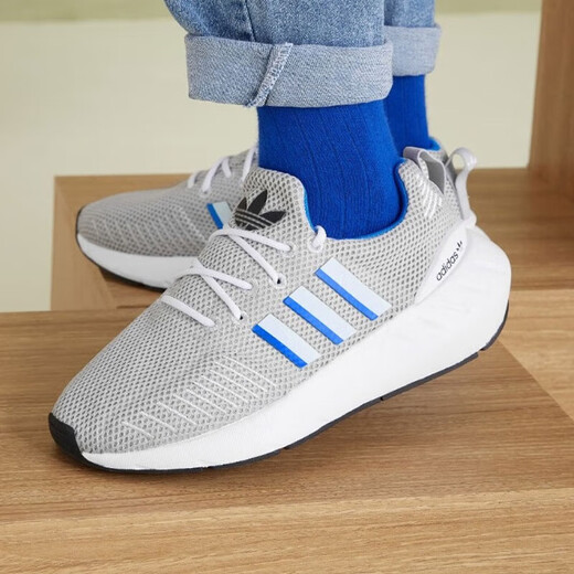 Adidas Clover Women's Shoes 2025 Summer New Retro Sports Shoes Lightweight Shoes Shoes Shoes Absorbing Mesh Breathable Casual Running Shoes GX9203 Gray Blue 37 (230mm)
