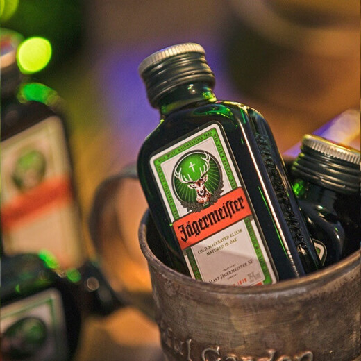 野格（JAGERMEISTER）小瓶洋酒 六大基酒  威士忌 白兰地 伏特加 朗姆酒 龙舌兰 金酒 野格酒伴20ml*1瓶