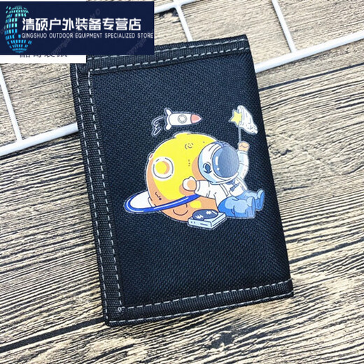 Green Yeke Wallet Men and Women Middle School Students Personality Creative Trends Canvas Printing Teenagers and Children Simple Small Wallet White Astronauts Giving Boutique Halves