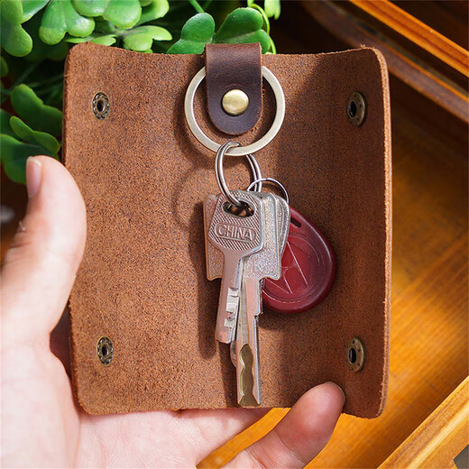 Patriot Cow (Aiguoniu) Herren verrückter Pferdeder Leder handgefertigt Frauen kleine einfache Retro Cowide Tür Koffer Beutel Lock Haushalt Key Bag Kaffee Kaffee