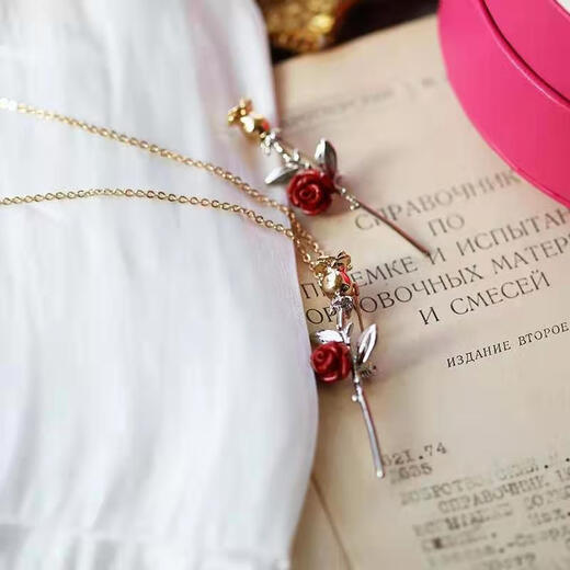 Stanwyck 2024 Rose Gentle Temperament Three-dimensional Rose Brooch Retro Pin Brooch Suit Accessories Gift Rose Brooch