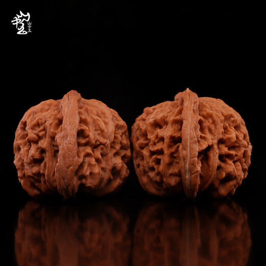 Shanzhong Yuwen plays with walnuts, plays with the hand, plays with lion head, antique Mid-Autumn Festival gift for men, black gold model 40-41MM four buildings