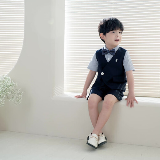 温格奥儿童西装小主持人服装花童礼服西服套装帅气男童六一儿童节演出服 短袖短裤四件套 130 cm建议体重45-54斤