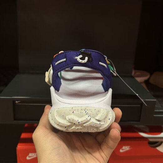 耐克（Nike）休闲鞋男鞋夏季新款运动鞋户外透气沙滩鞋凉鞋 DR4870-600 38.5