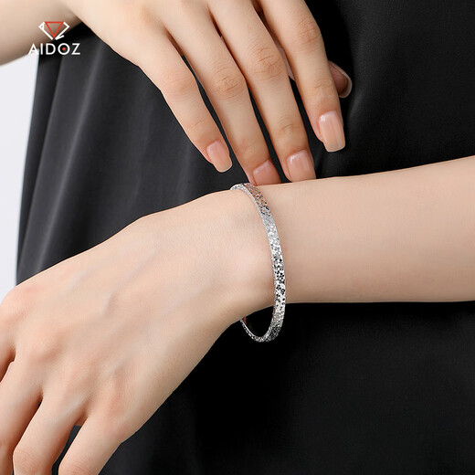 Aido Diamond New Explosive Platinum Crushed Ice Bracelet Women's Fashion pt950 Pure Platinum Oval Semi-Solid Royal Concubine Bracelet Oval Inner Diameter 58mm Weight 12.16 Grams Width About 3mm
