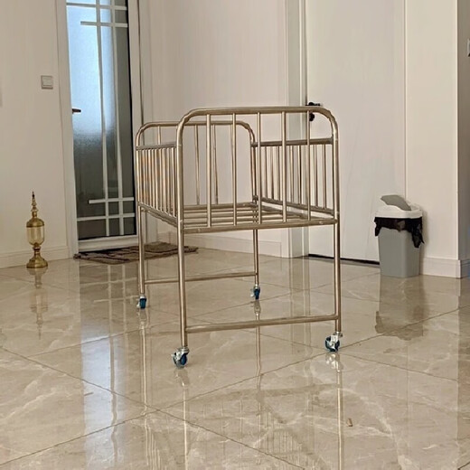 Liuzi stainless steel crib splicing large bed newborn baby bed iron crib movable with mosquito net naked bed + brown mat small bed double-layer expansion 142*60cm0-5 years old