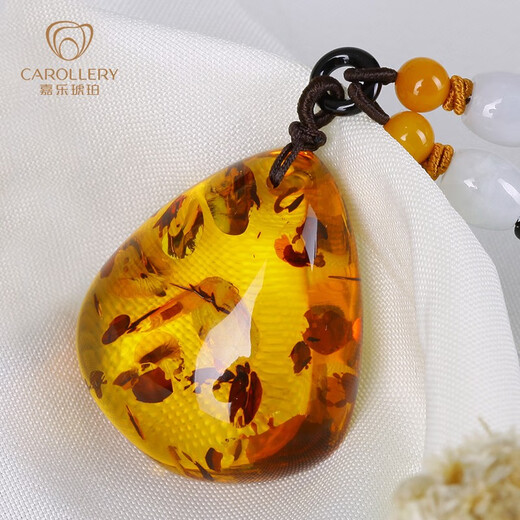 Carol amber beeswax pendant Baltic red leaf amber flower amber drop pendant necklace sweater chain one item one certificate A type / including chain about 16.67 grams / A1