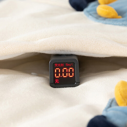 JOYNCLEON baby cotton padded winter clothing, thickened and warm, male and female baby onesies, winter newborn infant clothes with cotton padding, blue little shark 59cm