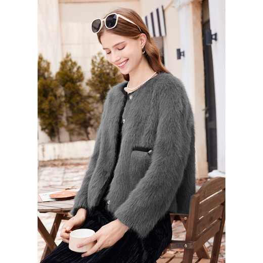 Betu femmes automne et hiver nouveau manteau court ins style patchwork design manteau de fourrure respectueux de l'environnement pour les femmes 2310T65 gris foncé M