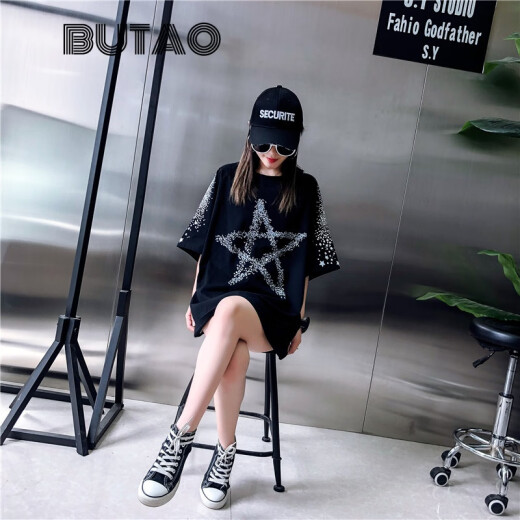 BUTAO Hong Kong trendy brand short-sleeved women's mid-length loose fashion summer new versatile five-pointed star dark print T-shirt women's black one size