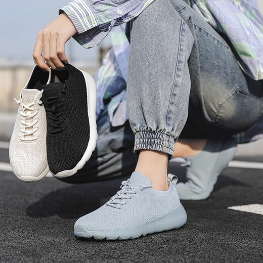 
Multi-sports walking shoes men's shoes women's shoes all seasons lightweight one foot breathable soft sole running and walking non-slip casual shoes 689 all black [men and women] 40