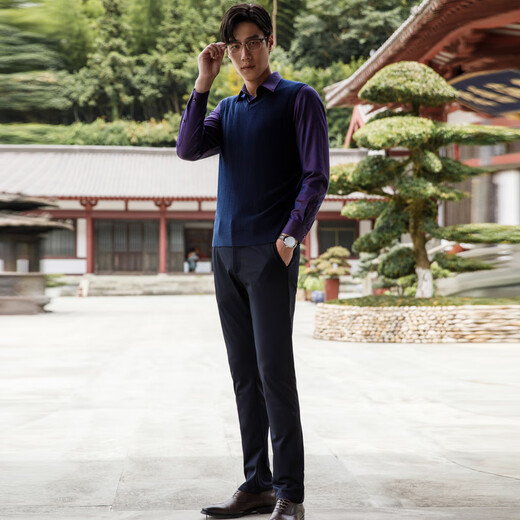 YOUNGOR sweater vest for men with ribbed collar, machine washable, all-wool worsted wool to improve anti-pilling and anti-static properties, Navy XL 110c