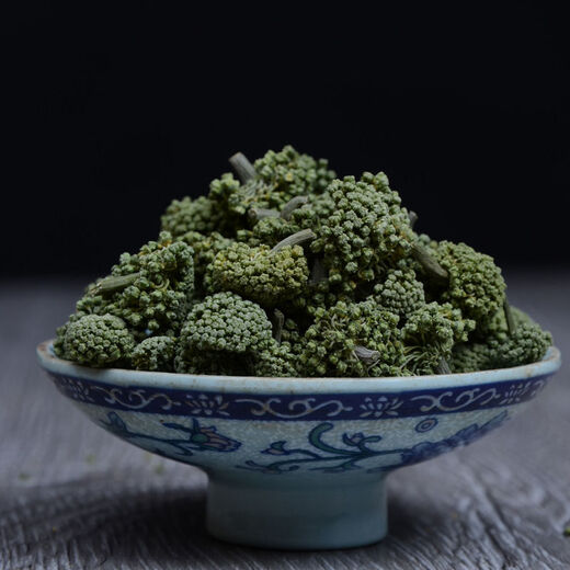 Jianyi Nian Panax Notoginseng Flower Tea, producido por los agricultores, Yunnan Wenshan seleccionó flores especiales de cuatro años sin secado de azufre ahumado, flores de cuatro años 500 g