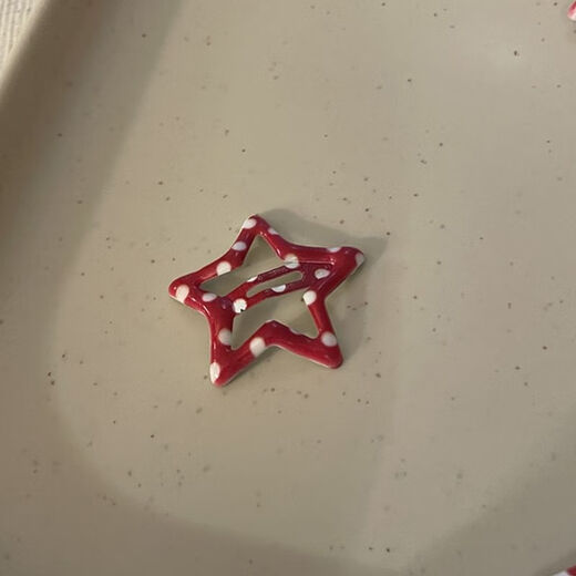 Ziggy Rabbit Strawberry Frappuccino Dopamine Star Hair Clip Women's Plaid Cute Side Bangs Broken Hair Clip Headdress White Background Red Plaid 3 Pieces