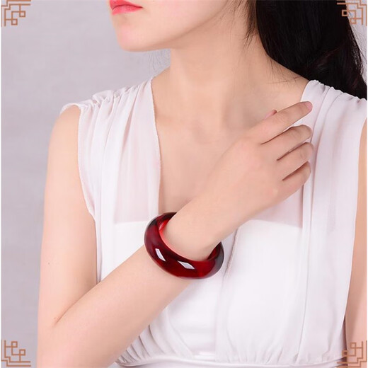 Fat Donglai's same blood amber bracelet beeswax female amber chicken oil yellow old wax wine red ethnic style jewelry gift wave blood amber bracelet width 22MM inner diameter 62MM