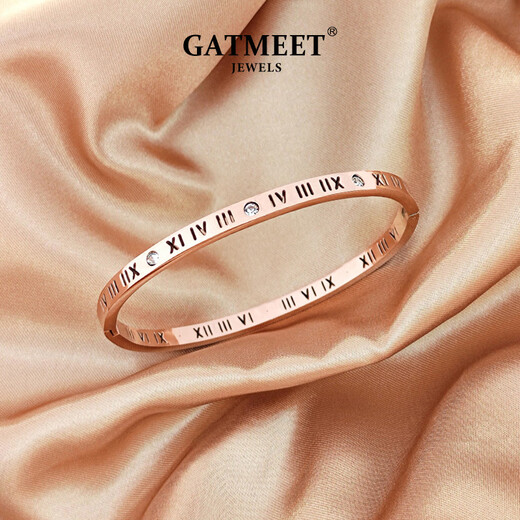 Gatmeet Roman Numerals Bracelets empilés incrustés de zirconium Slim Light Light Luxury Niche Ancient Name Bracelet Birthday Gift For Girlfriend