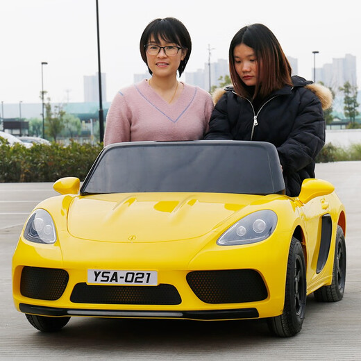 Hand in hand with extra large children's electric car four-wheel double car remote control can sit adults and children baby toy car children's car red + 24v large battery + inflatable wheels + brushless motor