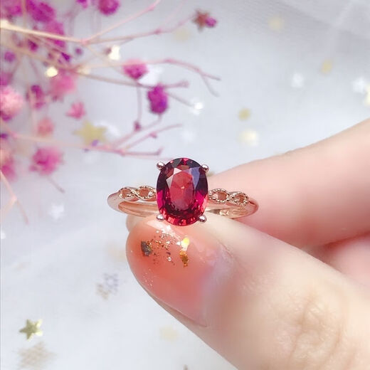 Suiyuxian salt burgundy garnet women's ring Japanese exquisite ring female Mozambique woman Wangfu stone burgundy pomegranate ring