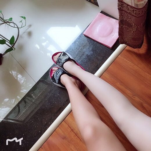 Olanshang forced shaping slimming leg socks autumn and winter plus velvet thickened bare leg artifact warm high-waisted bottoming compression pants black foot socks (pressured thickened plush) 1 piece one size fits all (extended version 164-171cm)