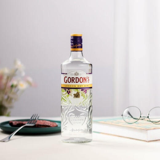 哥顿（Gordon’s）特选干味伦敦金酒 琴酒 杜松子酒 洋酒 马天尼金汤力调制酒 700ml 700mL 2瓶