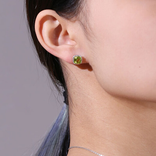 GEM STONE KING 3.4 Carat Green Peridot Earrings 10K Gold Classic Princess Colorful Earrings for Girlfriend’s Birthday Gift Green Olive