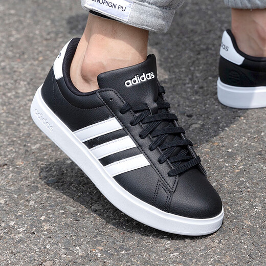 阿迪达斯（adidas）三条纹板鞋男女鞋2025夏季新款经典低帮运动鞋复古轻便学生休闲鞋 GW9196黑色 37 (230mm)