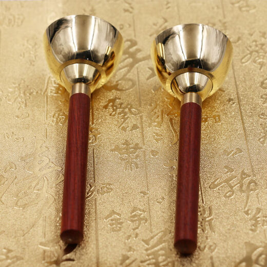 
XinBao (XinBao) pure copper bell big bell music teaching aid bell percussion instrument professional percussion bell bell bell bell bell bell bell, diameter 5.4CM high 4.5CM bell bell with red sandalwood handle