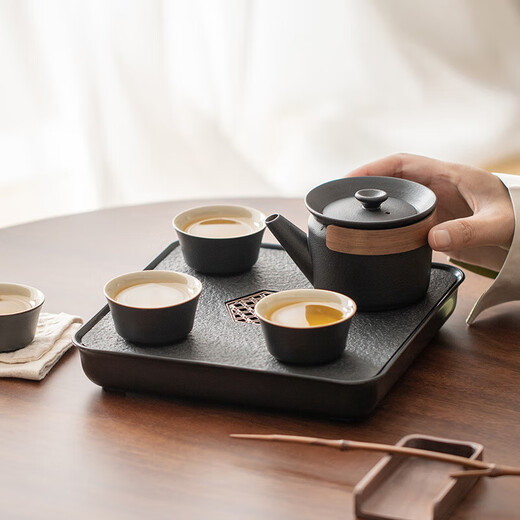 
BEYZK small tea plate, two people, Kung Fu small tea set, simple and modern home use SN3886, black pottery lifting beam, four cups, imitation black gold small square plate