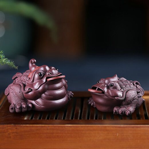 Han and Tang tea sets, toads, purple sand tea pets, Yixing raw mineral tea tables, tea tables, kung fu tea ceremony ornaments, can raise golden toads, small teas to play with, handmade by Snow Mountain, lucky toads