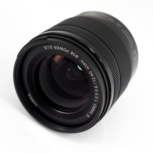 Panasonic 12-60mm f3.5-5.6 generation standard zoom lens optical image stabilization M43 mount M4/3 mount 12-60mm F3.5-5.6