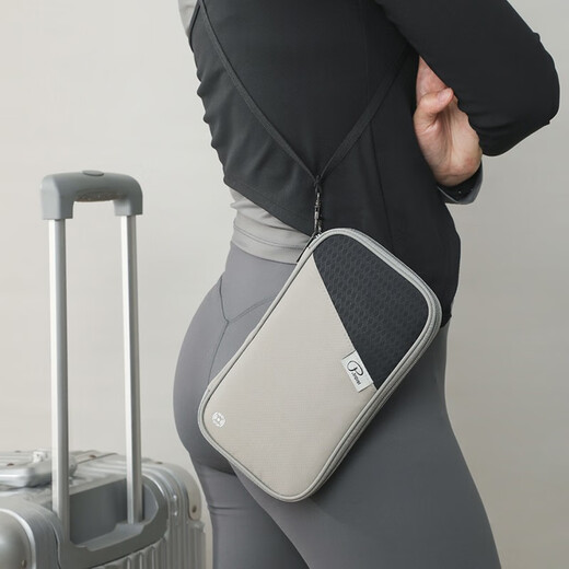 
POTRAVEL.DESIGN color block passport bag ID bag anti-theft brush portable passport air ticket bank card storage bag men and women clutch bag gray black