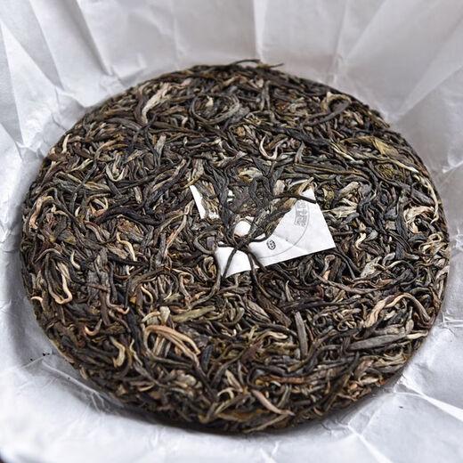 Tengyin Yunnan Pu'er Tea Cake Tea Tengchong Tea Gaoligong Mountain Ancient Tree Tea Raw Tea Nectar Fragrant Changlong Ancient Tree Tea Pure Material