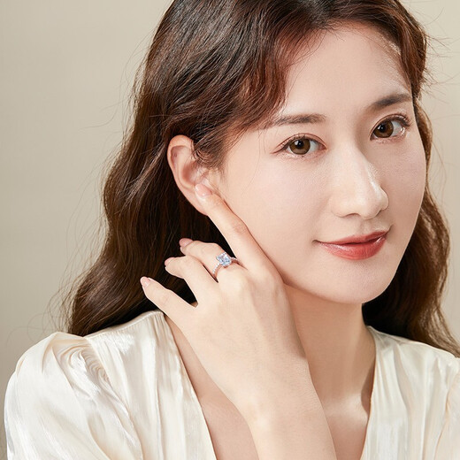 Yicai Jewelry Natural Aquamarine Ring 18k Gold Diamond Inlay Supports Jewelry Customization Birthday Gift for Girlfriend 1.02 Carat/Santa Maria