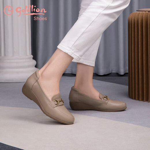 Goldlion New Year's gift women's shoes mother's shoes pumps wedge heel round toe loafers G662330071 apricot 36
