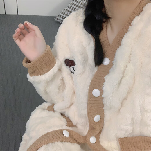 
Ou Luxi confinement last year, flannel thickened and fleece breastfeeding pregnant women's pajamas in winter, coral velvet warm postpartum feeding jacket YXY684 L (recommended 110-130 Jin [Jin equals 0.5 kg])