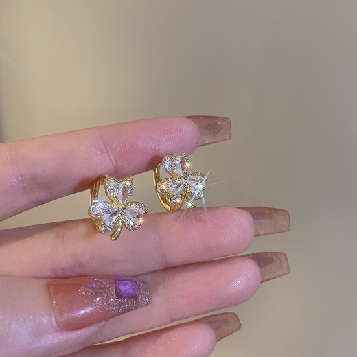 KASIYU Summer Flower Temperament Earrings, Exquisite and Versatile Simple Earrings 2024 New Trendy Earrings as Gifts for Best Friends and Girlfriends Flowers-Earrings