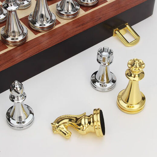 Sangshu Metall-Schach-Set Holzklapper Schachbrett Kinder Bildungswettbewerb Spezial High-End-Schachschach Gold + Bright Color 6625 (klein) König der Höhe 6,7 cm