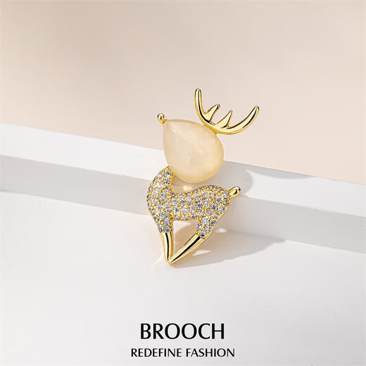 Qlady has you all the way brooch high-end female corsage pin silk scarf buckle design niche clothing accessories birthday gift