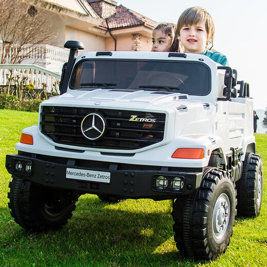 Hand in hand with Mercedes-Benz children's electric car four-wheel remote control car double child toy car can sit adults and babies swing children's car flagship black + plastic chair + shelf + 6 hours of battery life