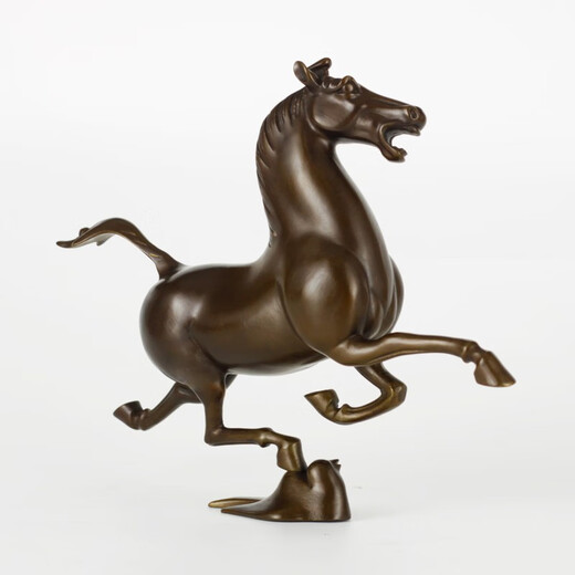 Guye Home Pure Brass Horse Stepping on Feiyan Crafts Ornaments Home Ornaments Copper Horse Ornaments Copper Horse Gifts Office Ornaments Horse Brass Color Length 21* Width 5* Height 17CM/No gift box/Can be customized