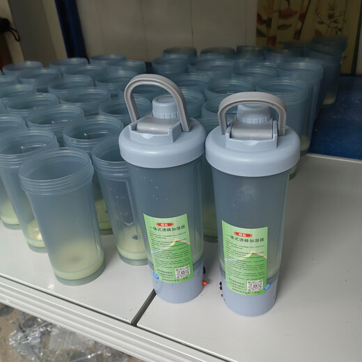 CIH诱蜂加湿器，远程遥控12v真正不堵不漏，大功率喷雾器。方便携带 600机器带电池送充电器遥控
