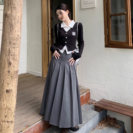 Mu Ni fake two-piece long-sleeved shirt Polo collar top black spliced short slim college style commuting outer layer black top fake two-piece M size recommended 80-100Jin Jin is equal to 0.5 kg