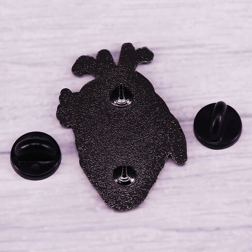 UHFR Anatomy Heart Art Enamel Pin Badge