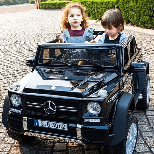 Хороший ребенок Zhi Mercedes-Benz уполномочил детскую электромобиль для взрослых внедорожников с супер большими двухместными двухместными игрушками с дистанционным управлением. Высококачественное синее + мягкое колесо + двойное кожаное сиденье