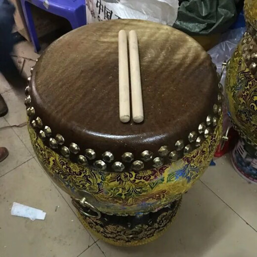 Jingyun Foshan Lion Drum 6 7 8 10-дюймовый двойной барабанный барабан с коровью барабан с большим барабаном танце