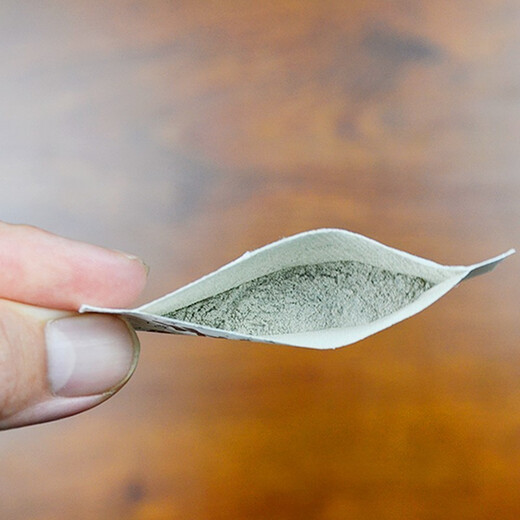 Yingrui comes in three boxes of 150 patches, Old Beijing foot patches, mugwort moxibustion, moxa leaves, bamboo charcoal removal, wet foot patches, one box